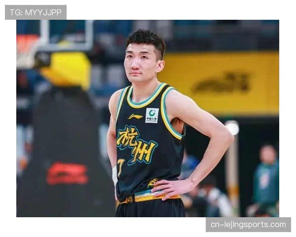 孙铭徽9.5助攻2.6抢断成广厦后场核心